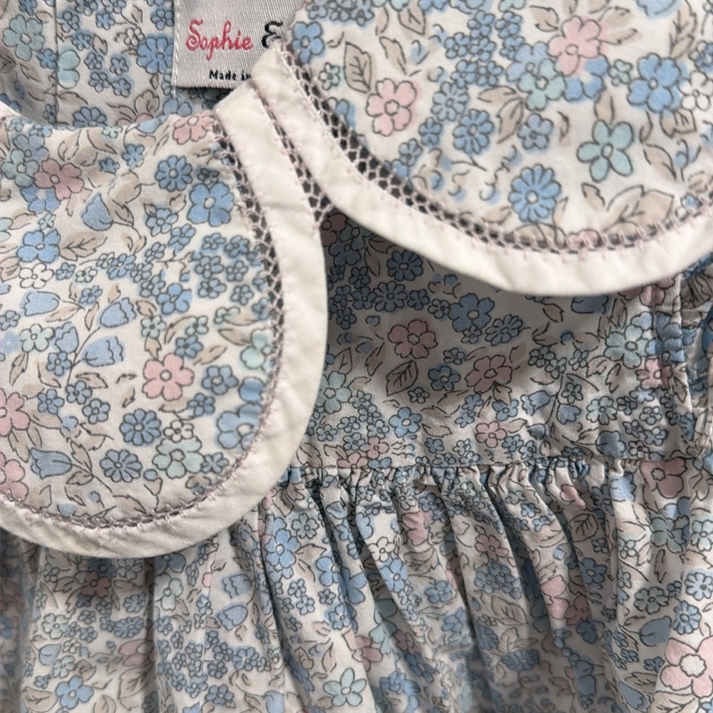 Sophie & Lucas petal dress - Picture 4 of 5